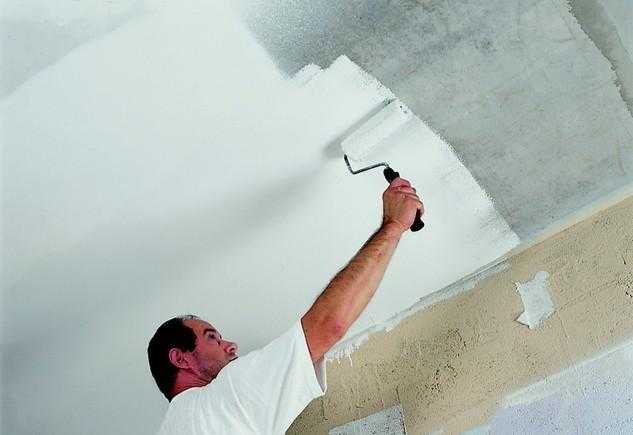 Цена покраски деревянного потолка за квадратный метр и чем покрасить в белый цвет в доме