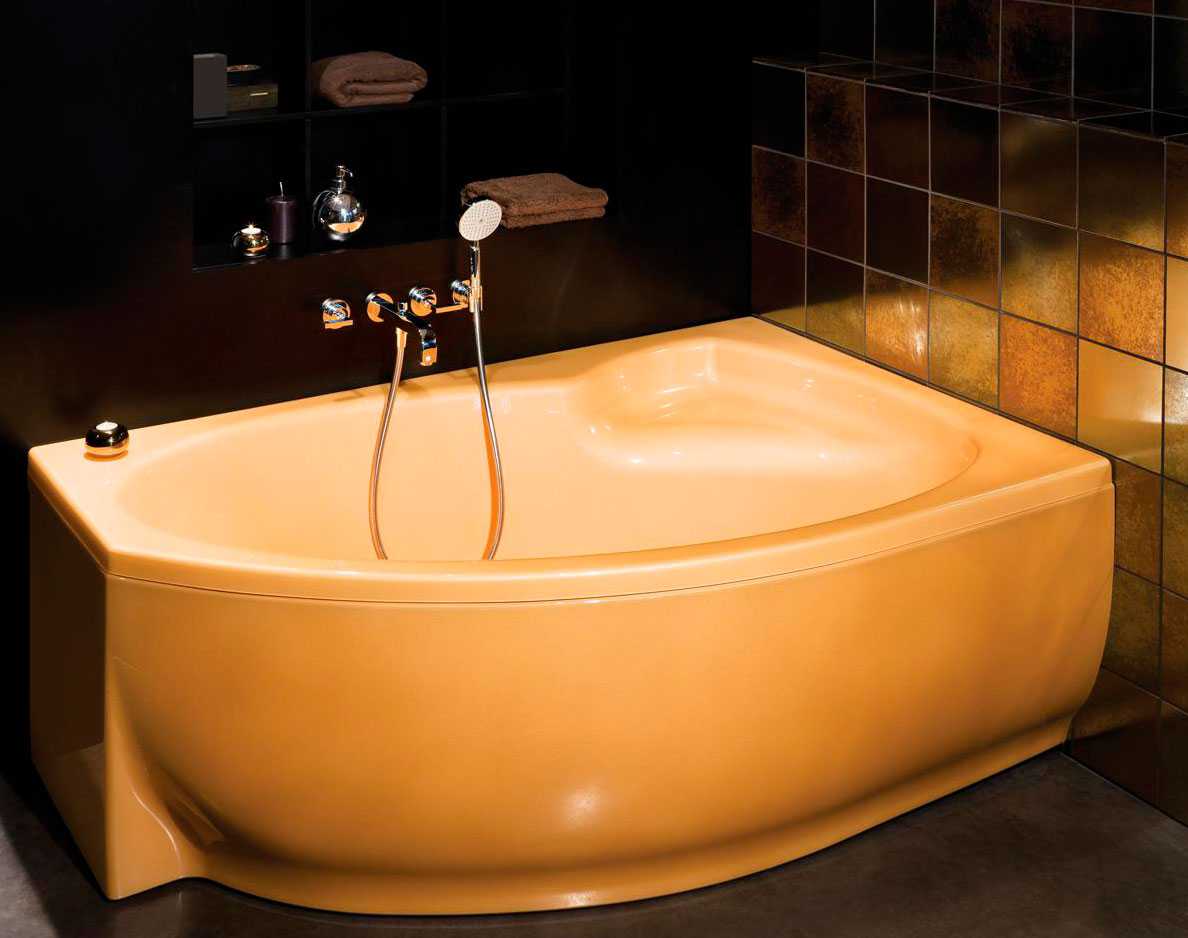 Угловая ванная комната - 96 фото популярных решений применения небольших ванн