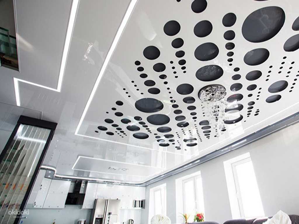 Перфорированные натяжные и подвесные потолки с подсветкой