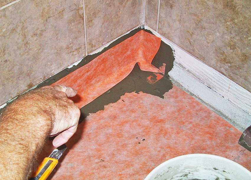Гидроизоляция деревянного пола в ванной – этапы работ + видео / vantazer.ru – информационный портал о ремонте, отделке и обустройстве ванных комнат